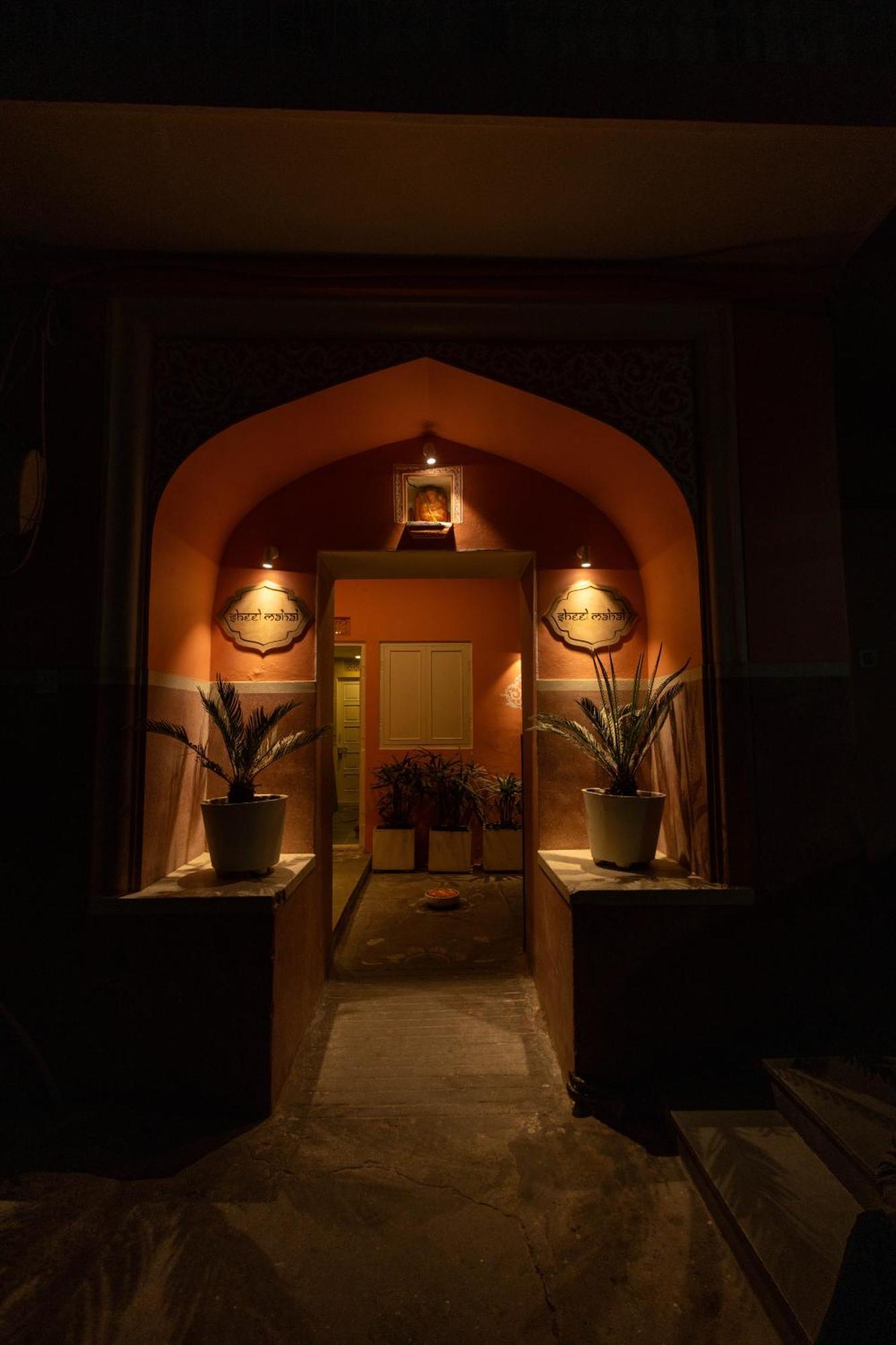 Sheel Mahal- Near Hawa Mahal Hotel Jaipur Bagian luar foto