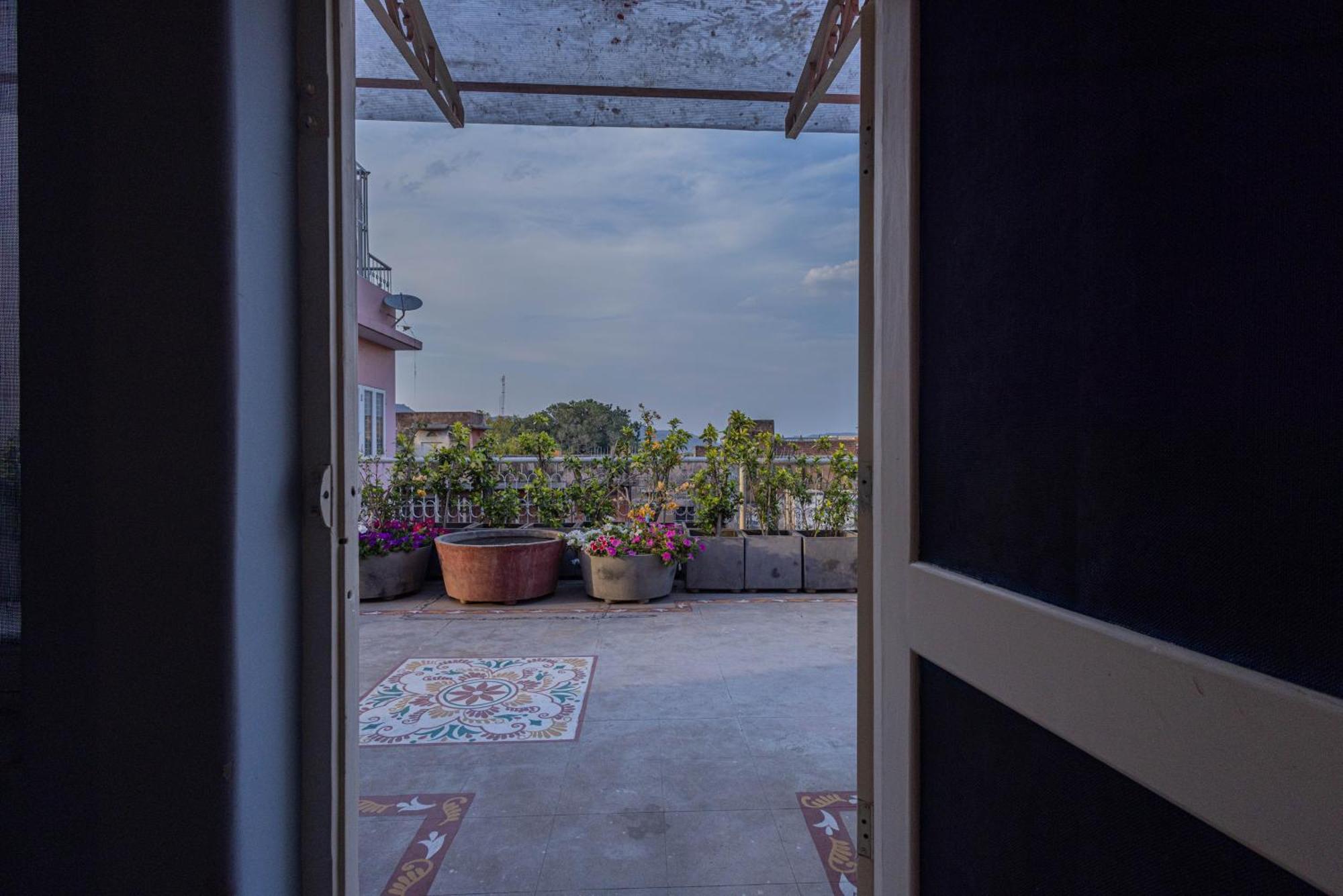 Sheel Mahal- Near Hawa Mahal Hotel Jaipur Bagian luar foto